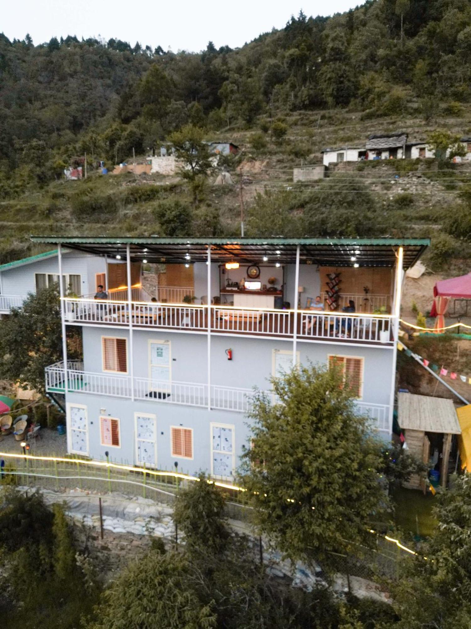 The Rare One'S Mukteshwar - Resort & Cafe Kültér fotó