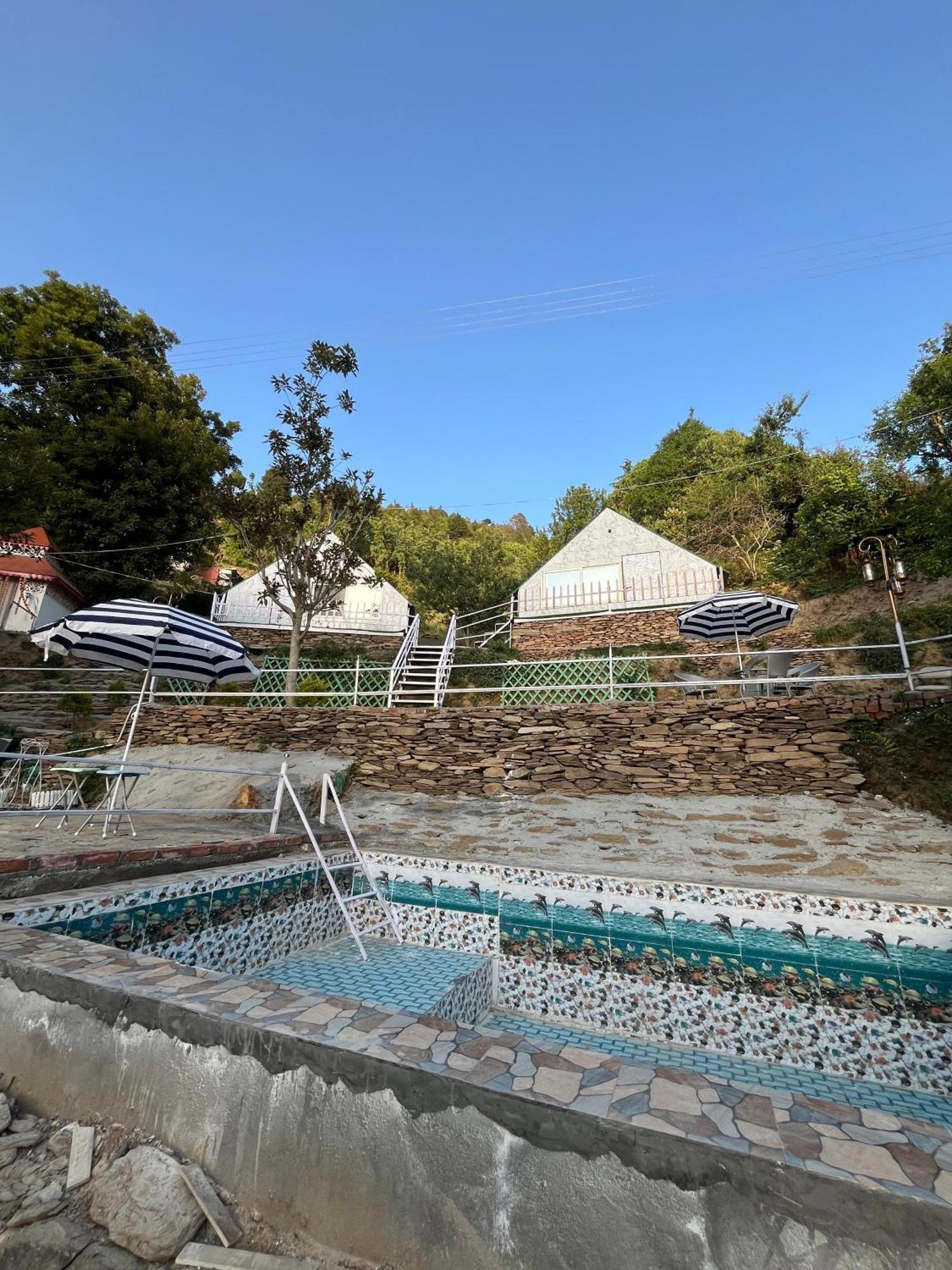 The Rare One'S Mukteshwar - Resort & Cafe Kültér fotó